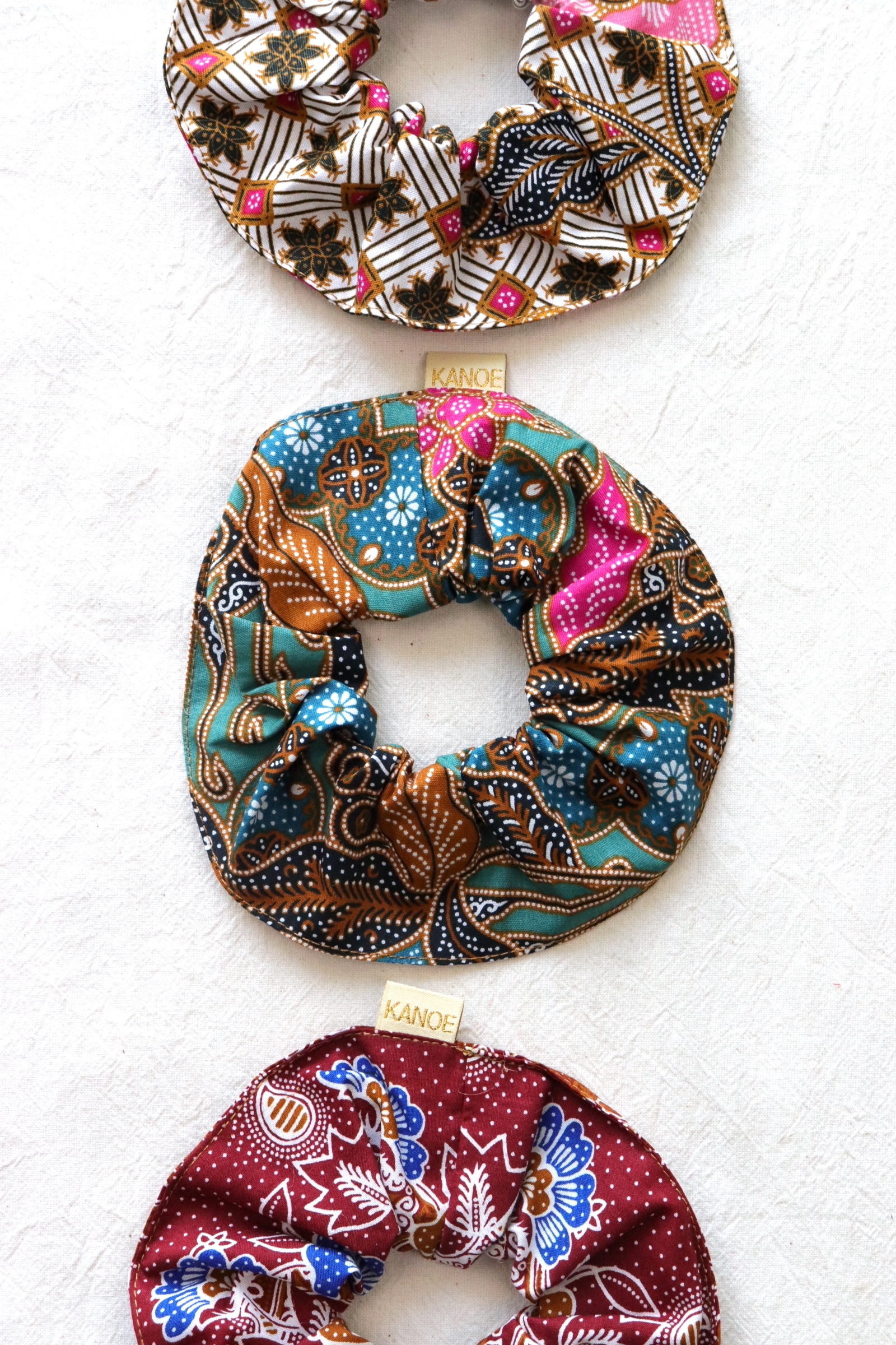 Maxi Batik Scrunchies (Set of 3) - Sakura Bliss