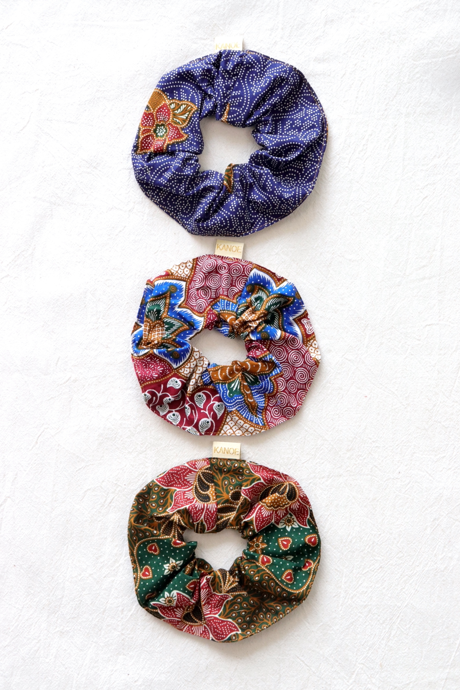 Maxi Batik Scrunchies (Set of 3) - Winter Berry