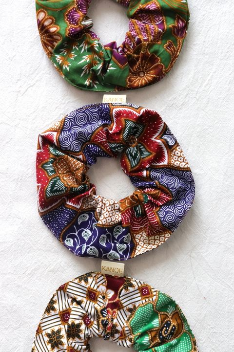 maxi-batik-scrunchies-b39