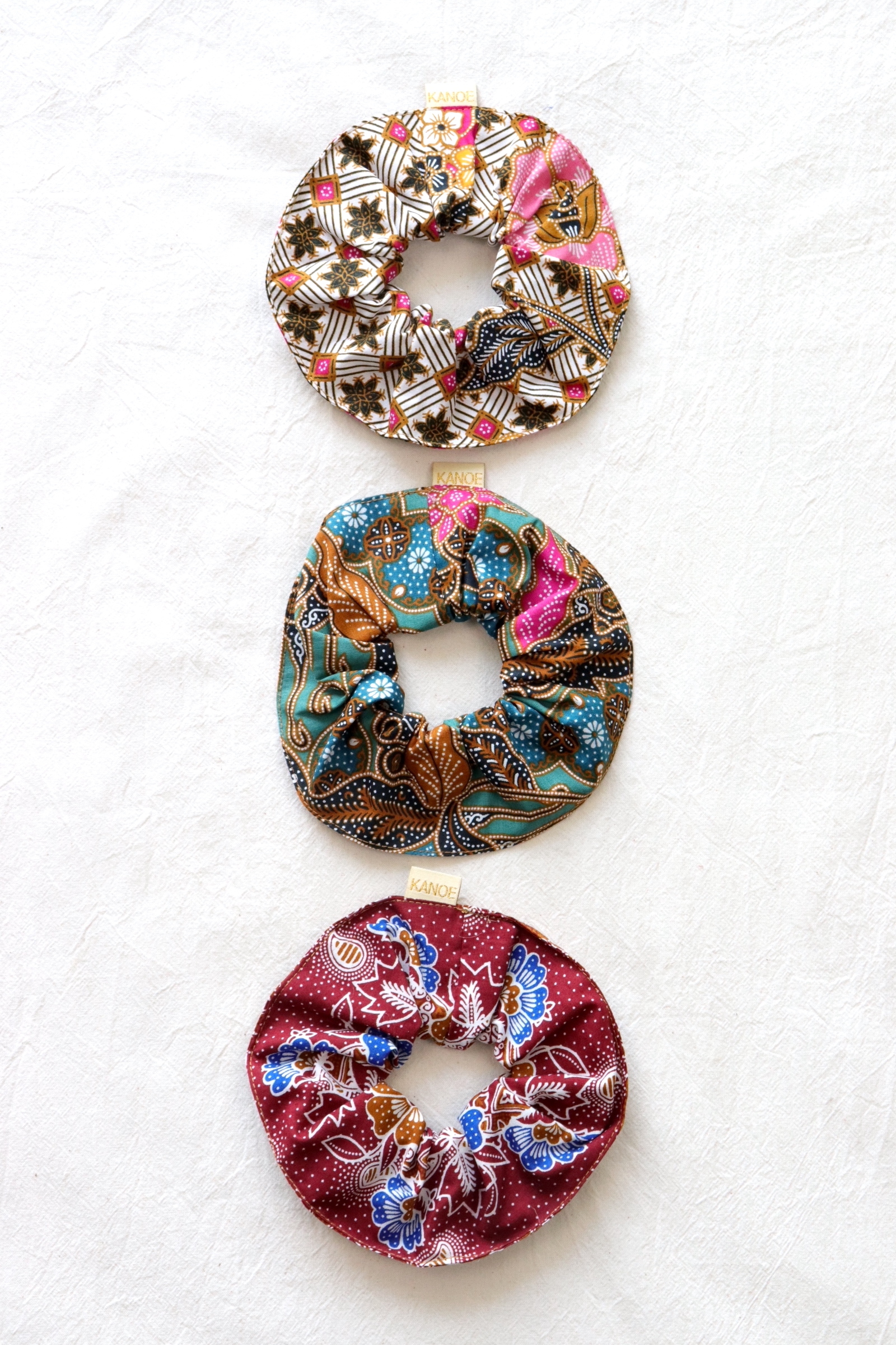 Maxi Batik Scrunchies (Set of 3) - Sakura Bliss