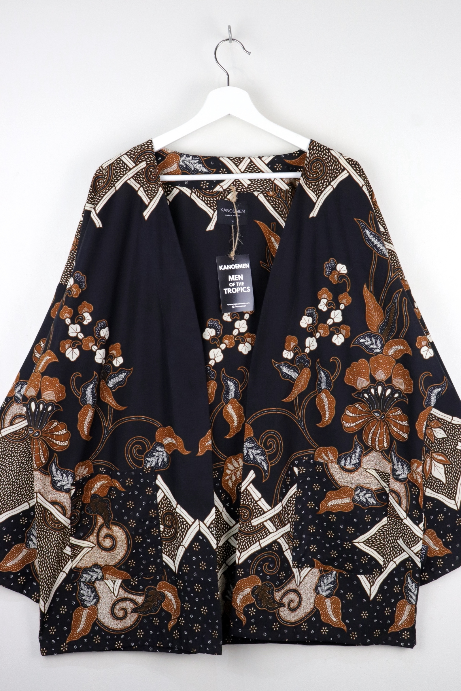 KANOEMEN Batik Kimono Basic - Black Panther