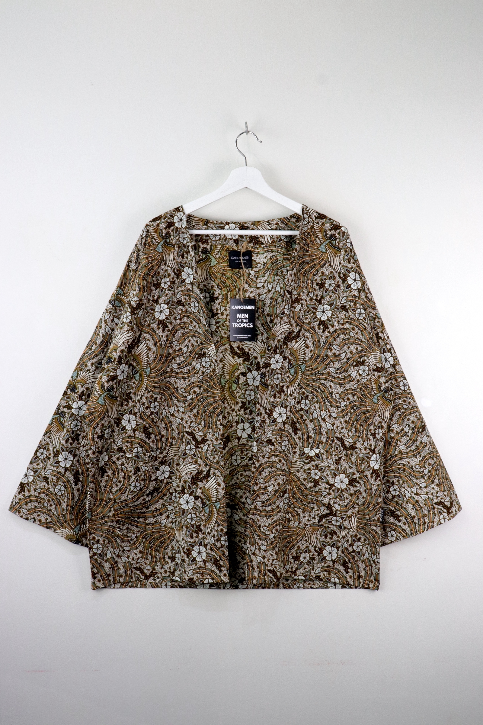 KANOEMEN Batik Kimono Basic - Feather Swirl (Grey)