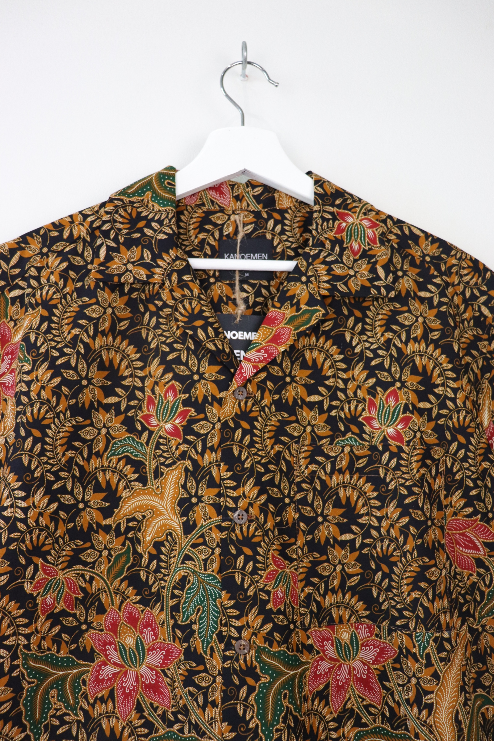 KANOEMEN Open Collar Batik Shirt - Rafflesia [  M L  ] 