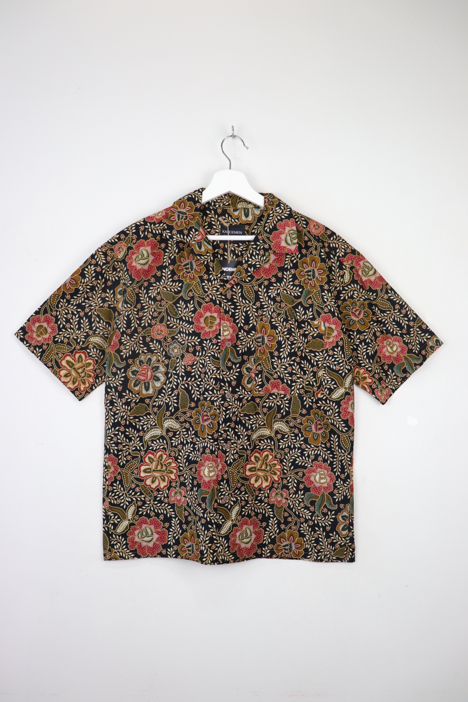 KANOEMEN Open Collar Batik Shirt - Rafflesia Bloom [ XL ]