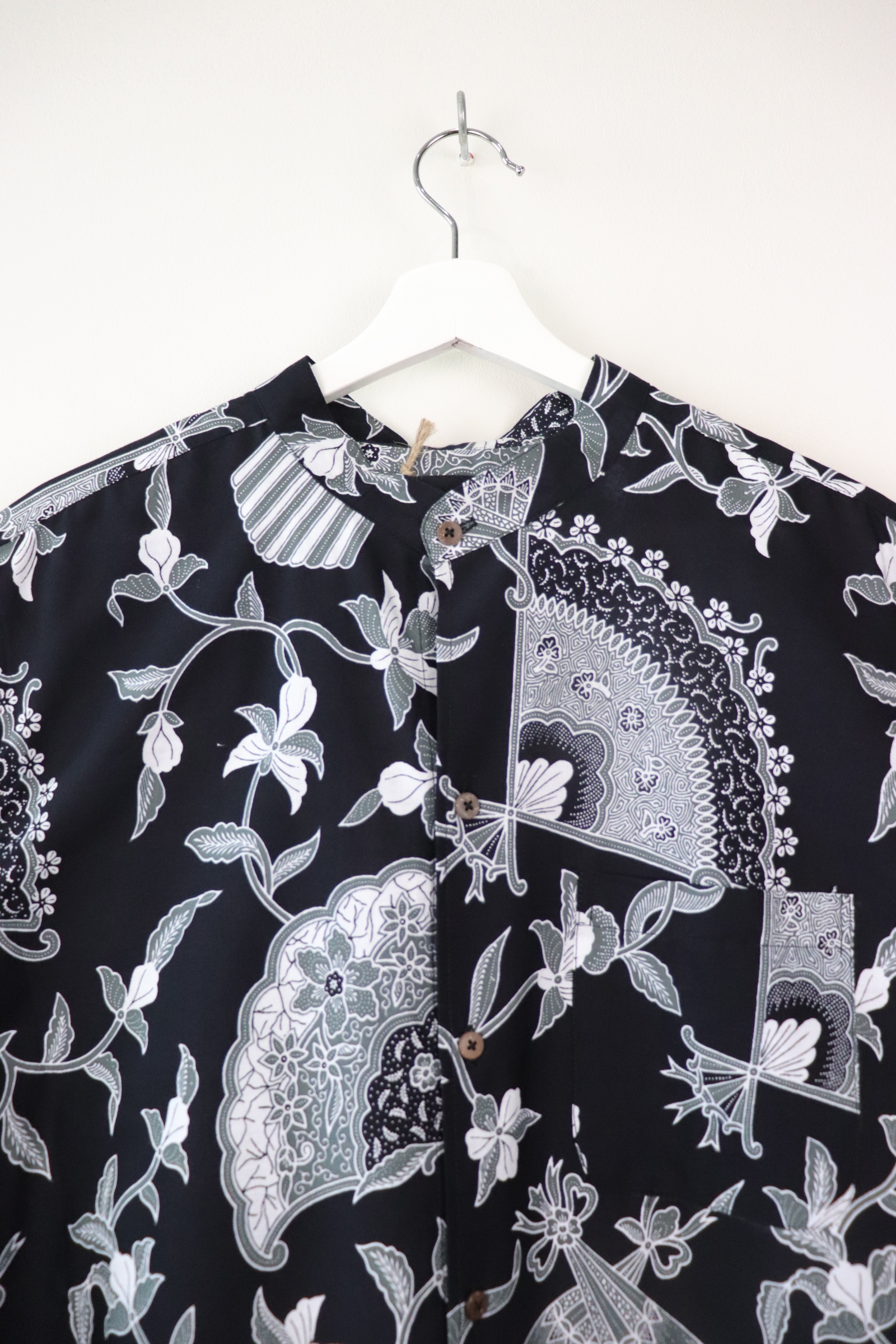 KANOEMEN Stand Collar Batik Shirt - Orlando XL [ New Fit ] 