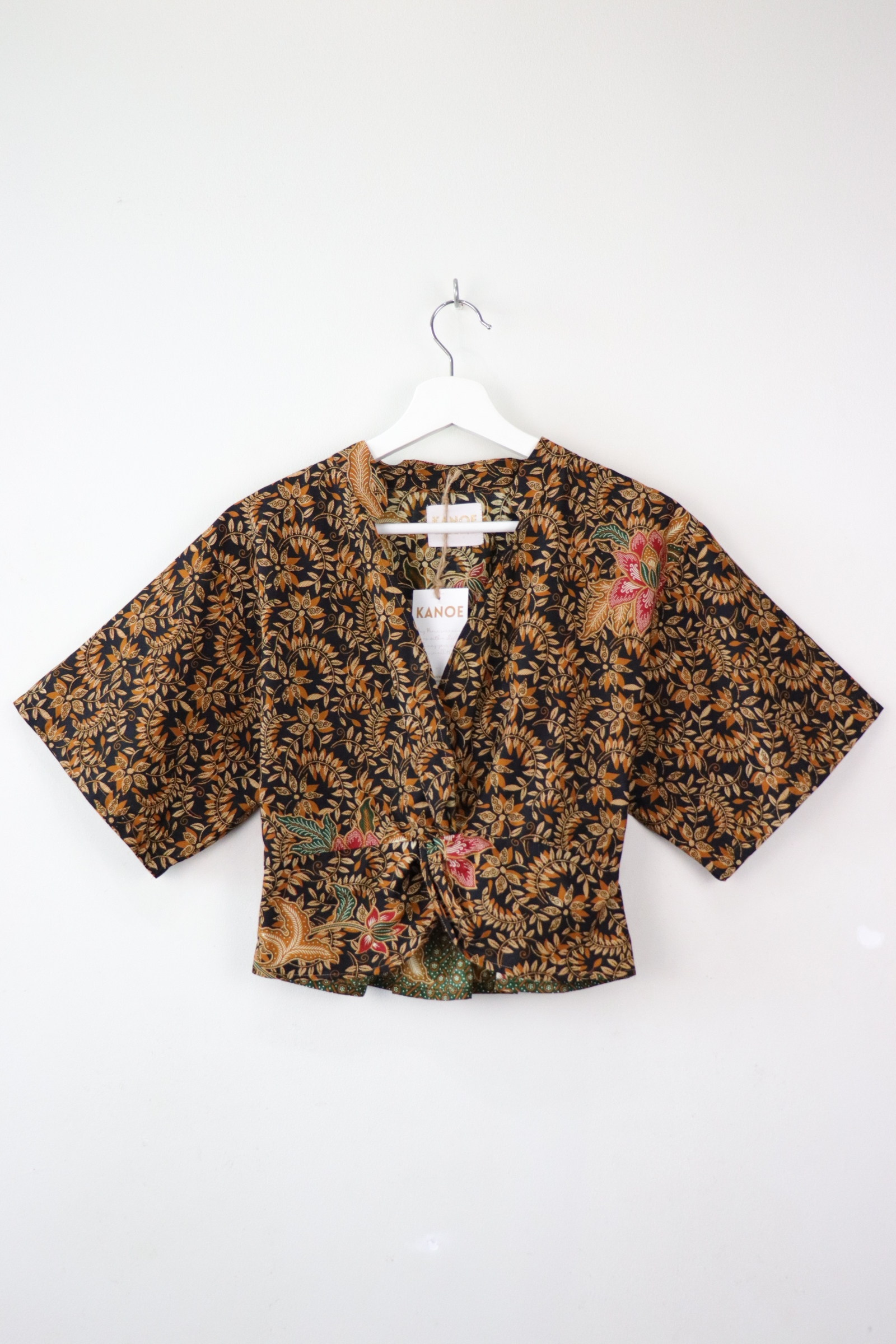 Twisted Front Mandarin Top - Willow Spice
