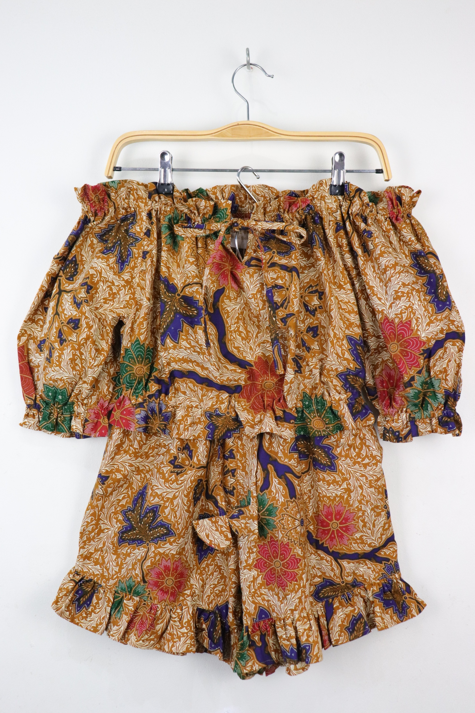 Batik Lounge Set - Azura Maple
