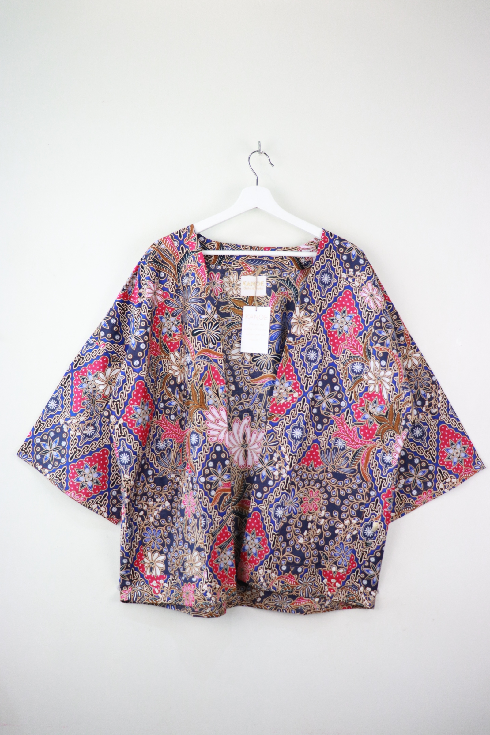 Batik Kimono Basic - Kaleidoscope Carnations