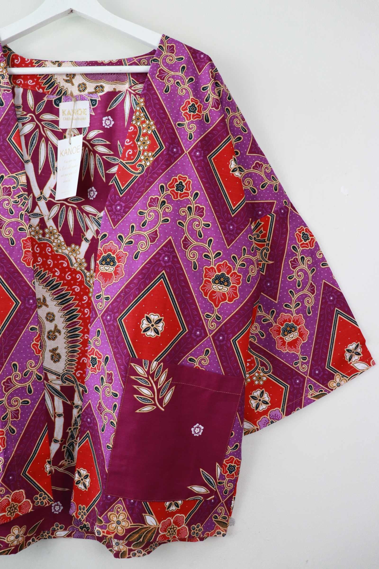 Batik Kimono Basic - Fuchsia Blossoms