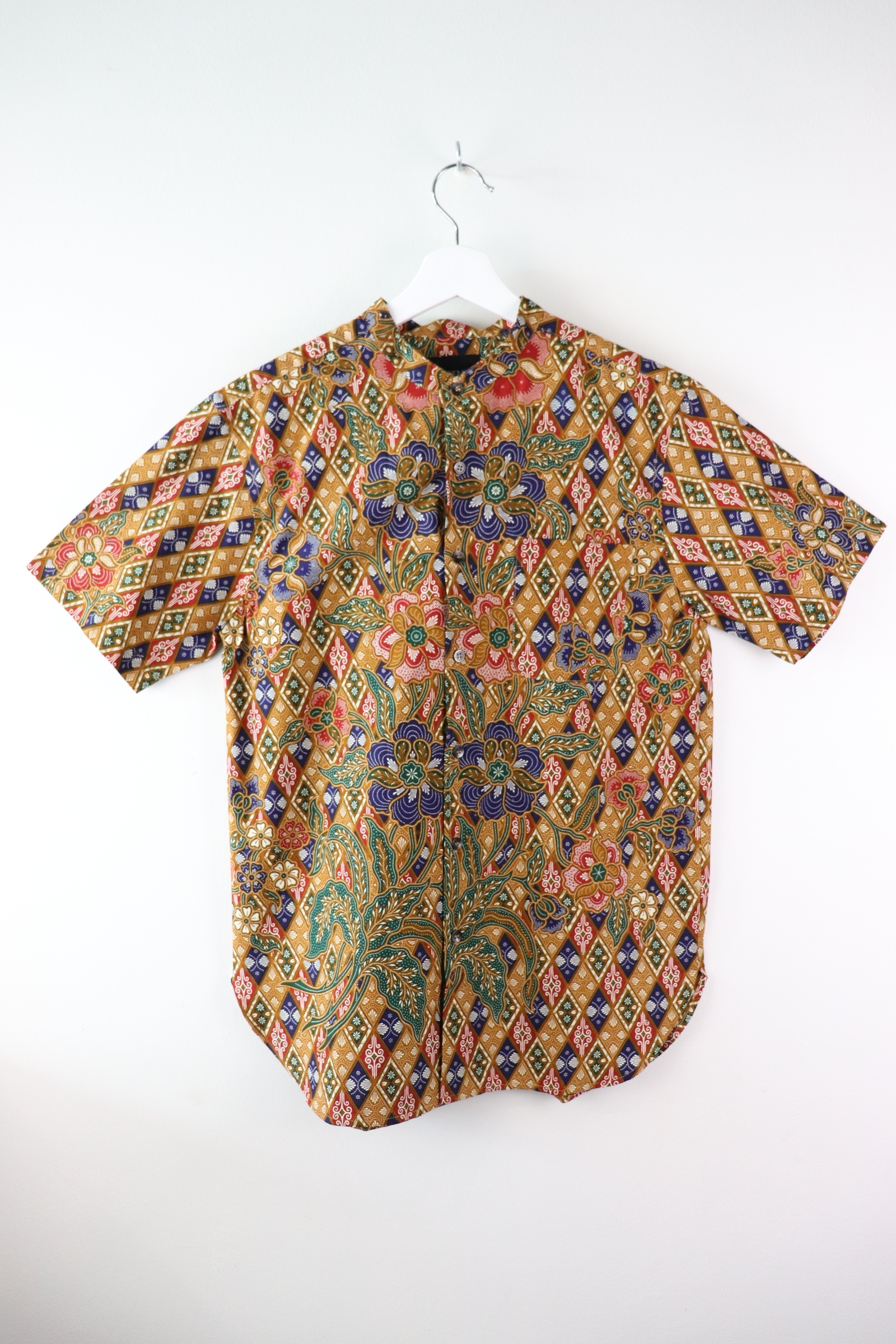 KANOEMEN Stand Collar Batik Shirt - Tiles (S)