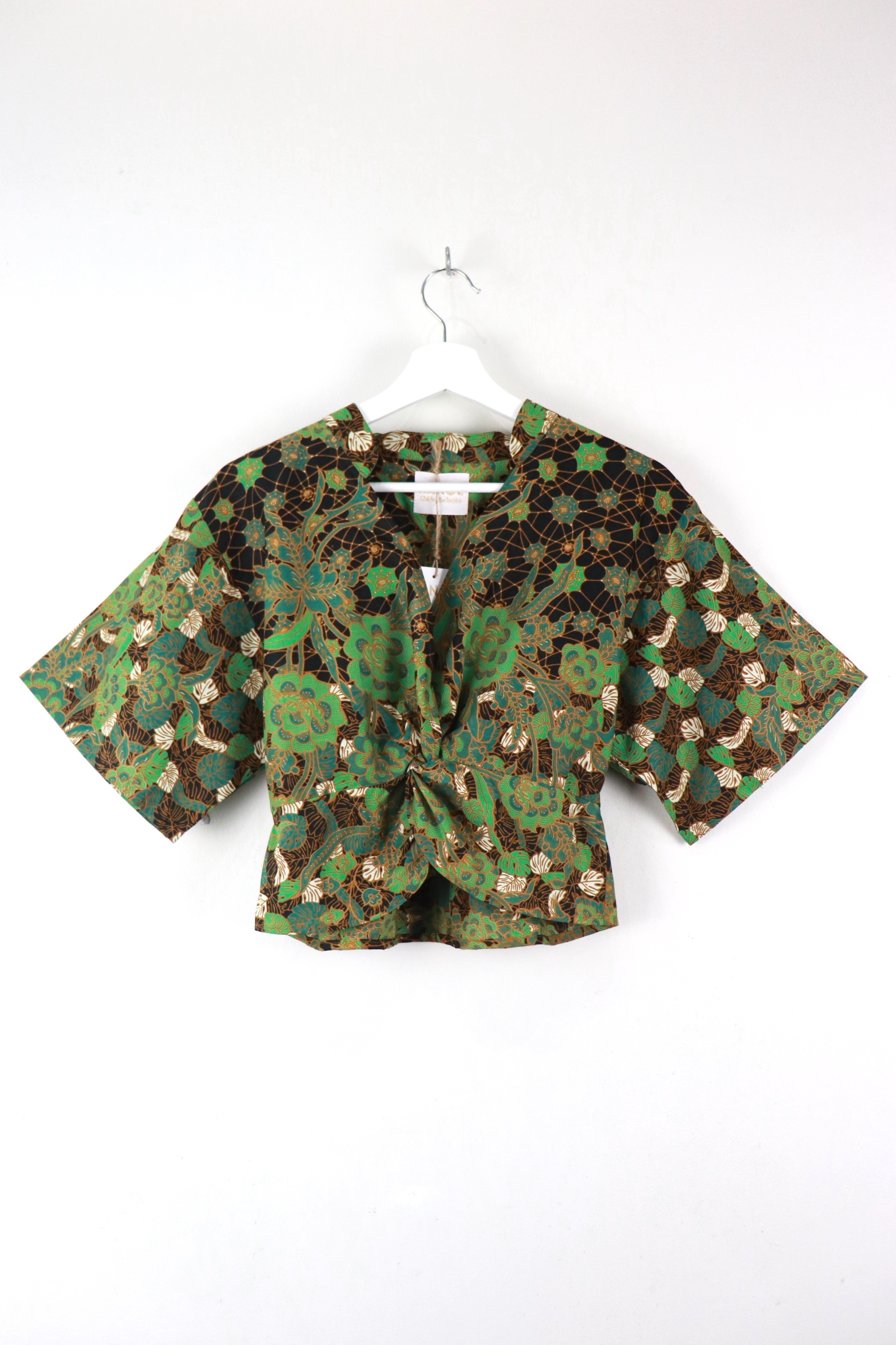 Twisted Front Mandarin Top - Planet Earth