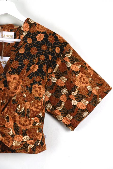 twisted-front-top-mandarin-collar5