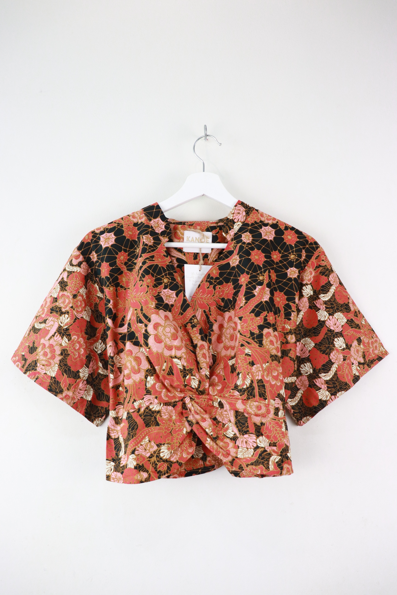Twisted Front Mandarin Top - Andromeda Rose