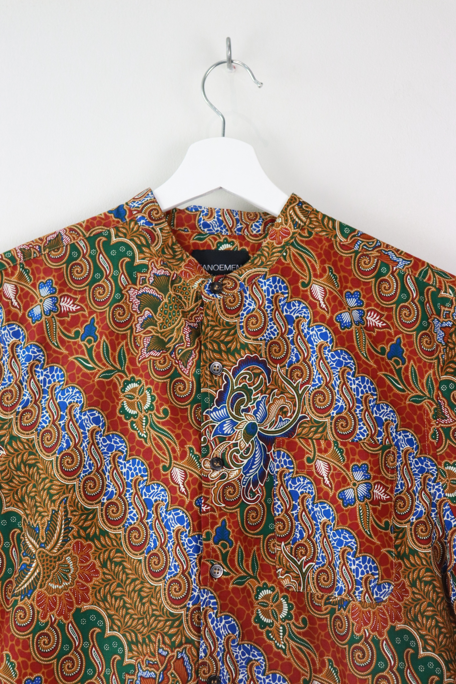 KANOEMEN Stand Collar Batik Shirt - Acacia (S)