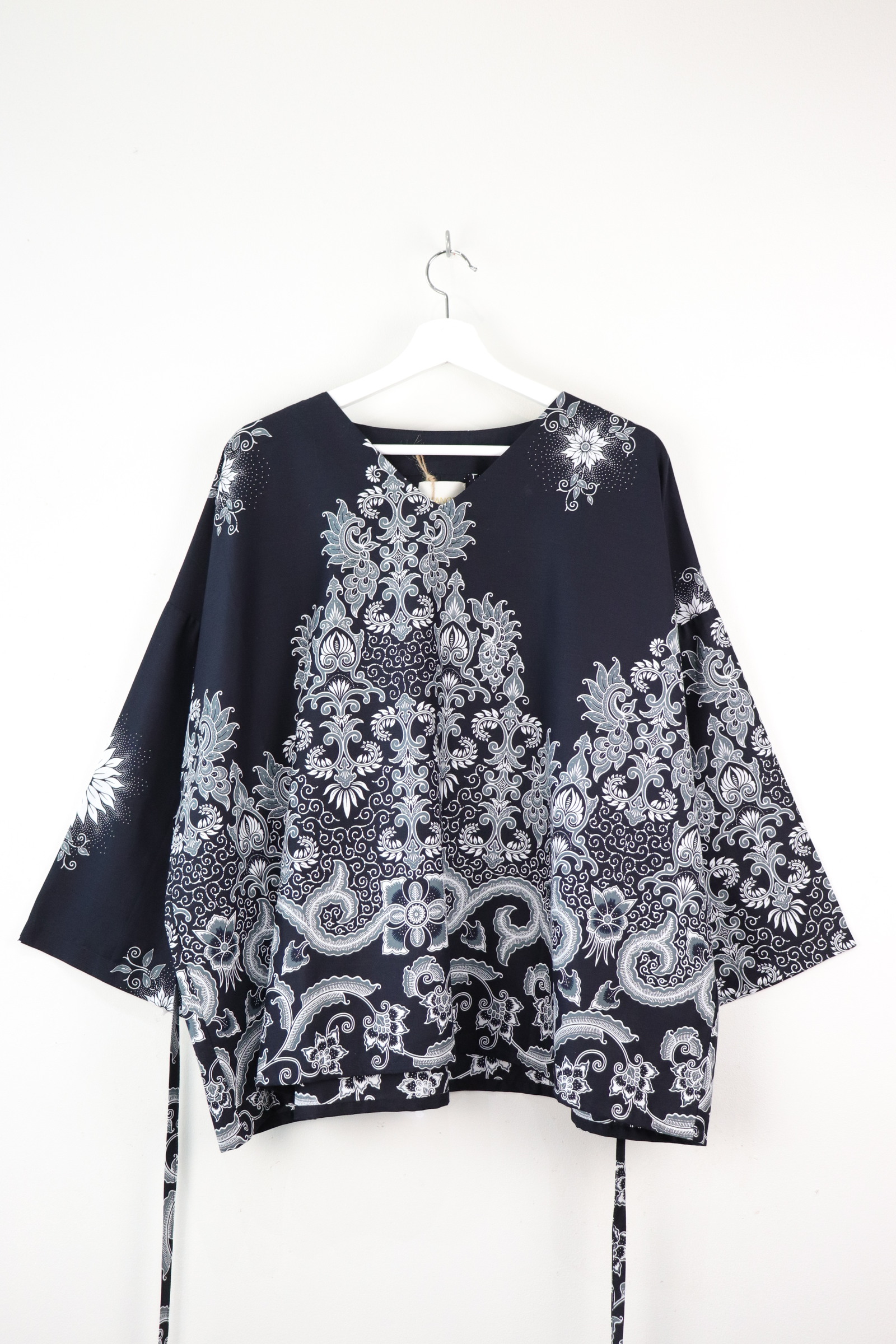 BIG GIRL Batik Top - Obsidian Shine
