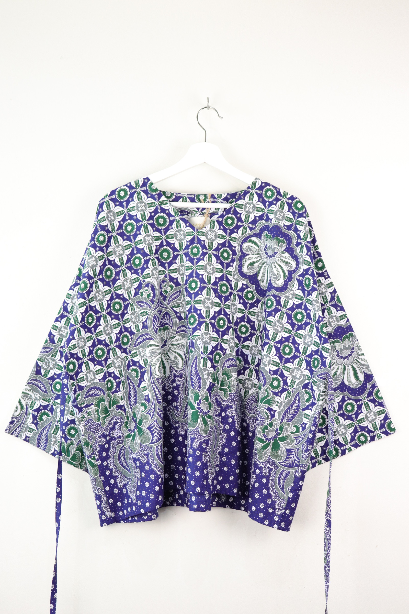 BIG GIRL Batik Top - Cerulean Porcelain