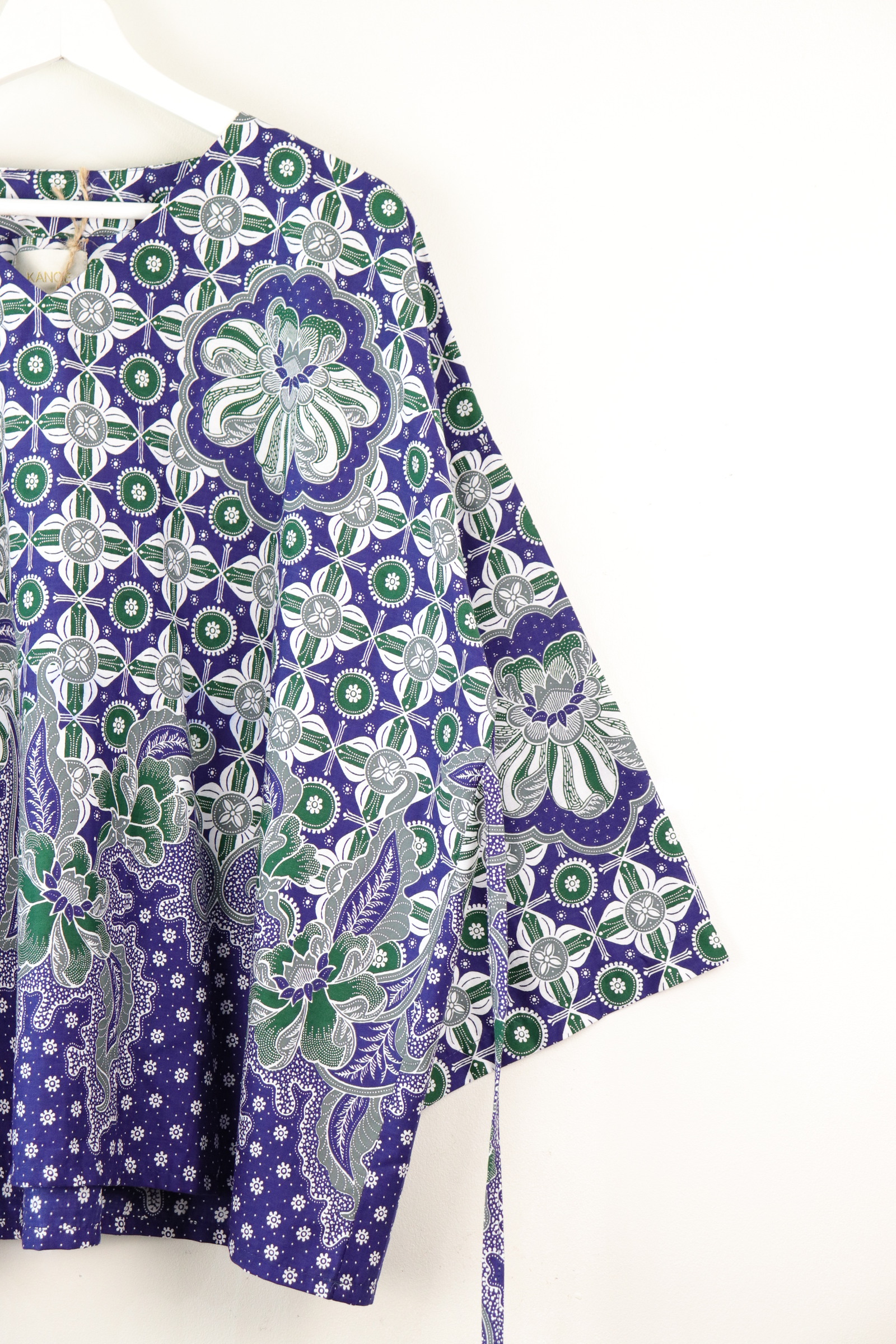 BIG GIRL Batik Top - Cerulean Porcelain