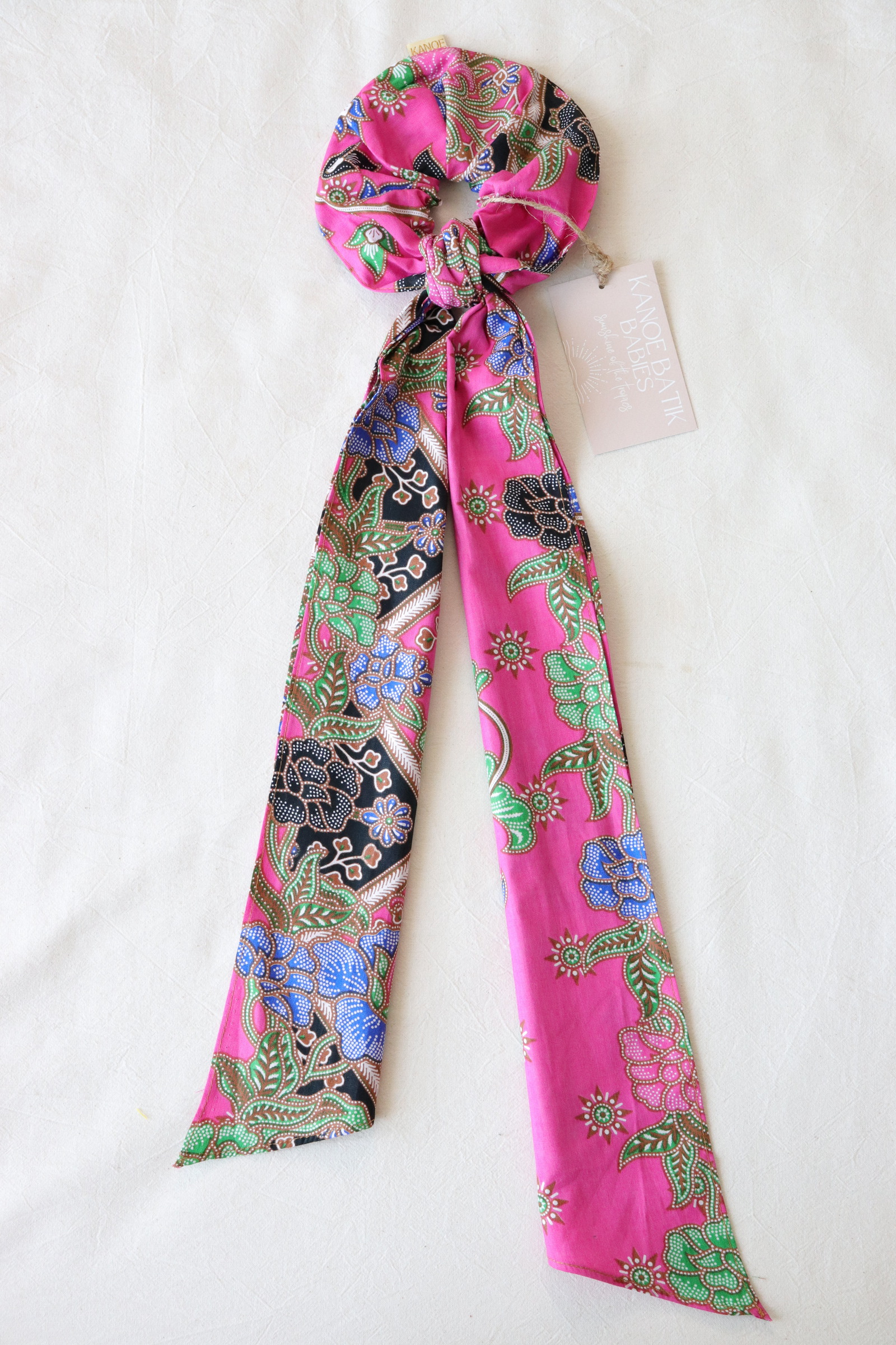 Maxi Batik Scrunchie w/ Ribbon - Elina