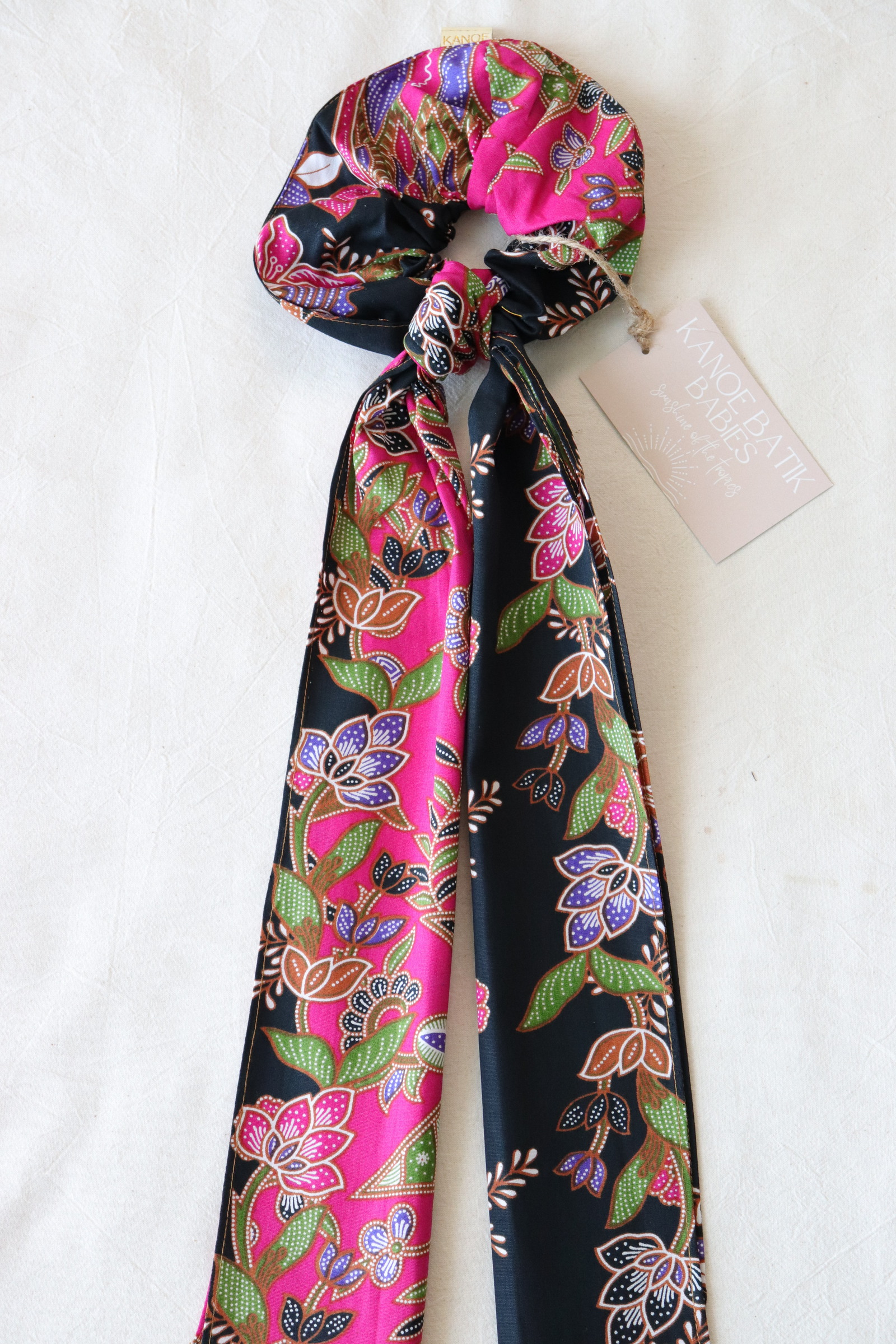 Maxi Batik Scrunchie w/ Ribbon - Genevieve