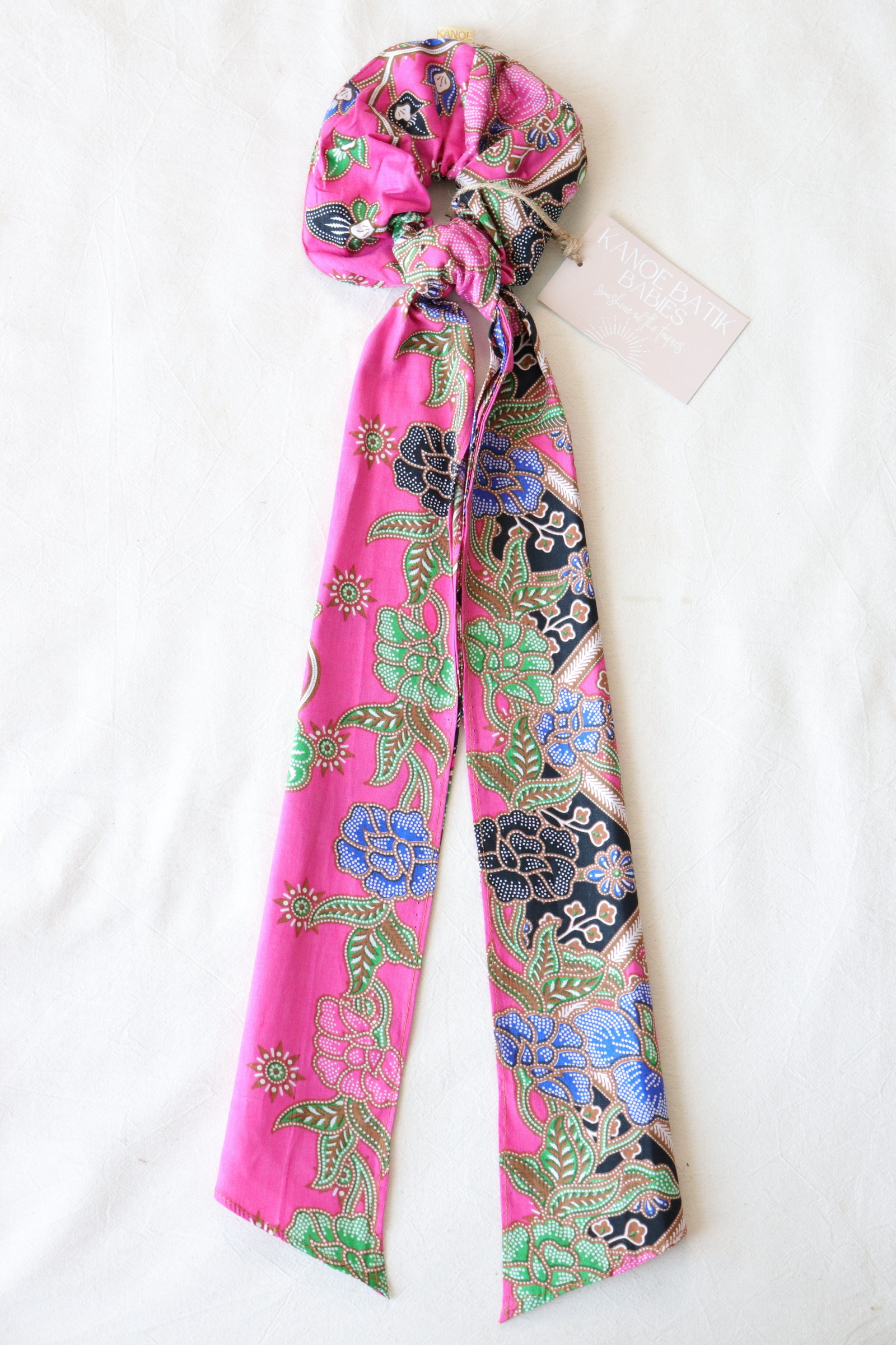 Maxi Batik Scrunchie w/ Ribbon - Odette