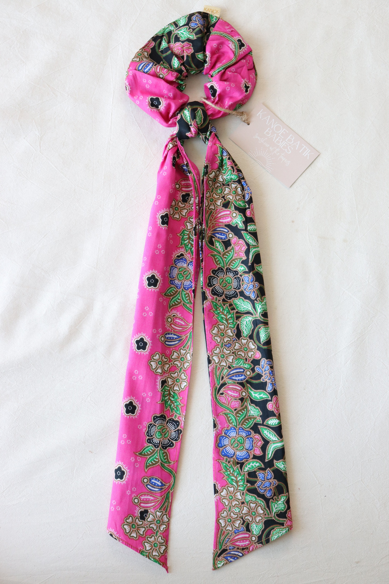 Maxi Batik Scrunchie w/ Ribbon - Anneliese
