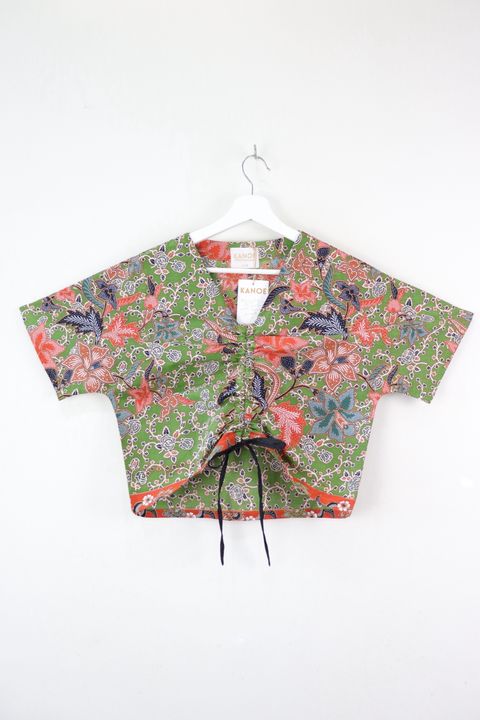 S-M-front-ruched-drawsting-batik-top1