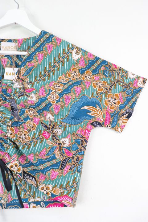 S-M-front-ruched-drawsting-batik-top16