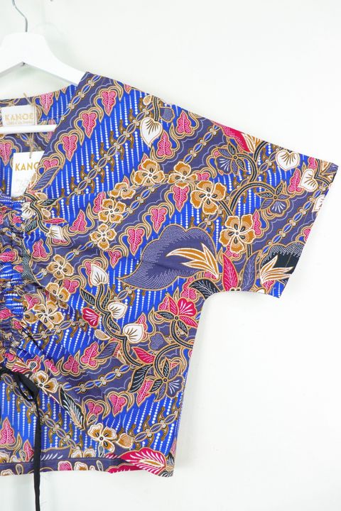 S-M-front-ruched-drawsting-batik-top24