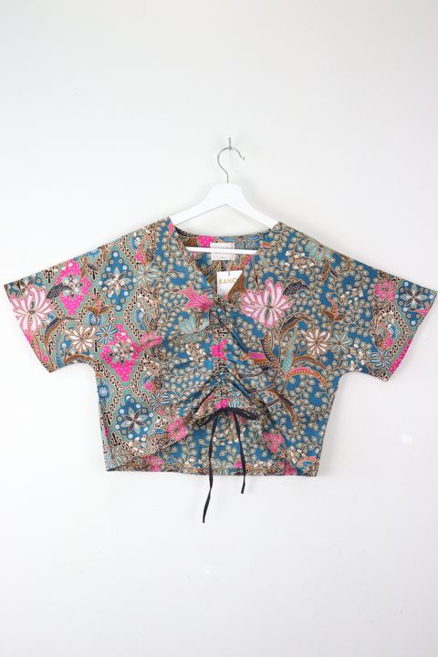M-L-front-ruched-drawsting-batik-top13
