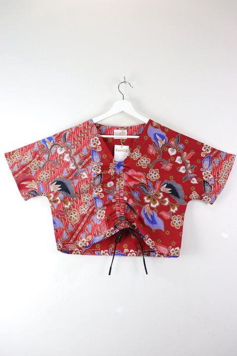 M-L-front-ruched-drawsting-batik-top41