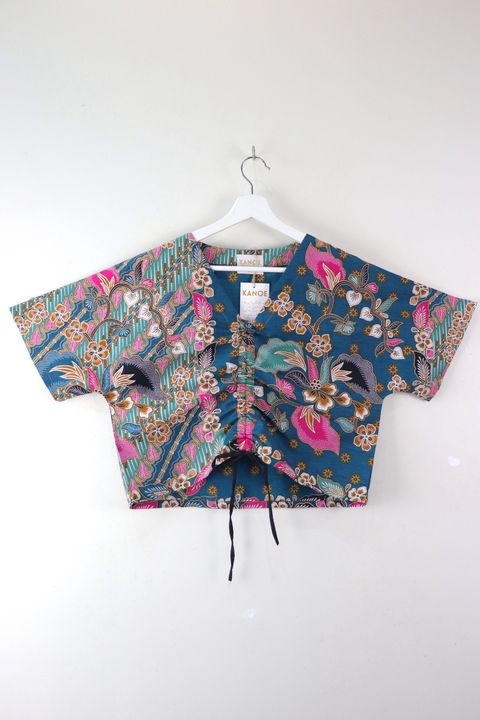 M-L-front-ruched-drawsting-batik-top17