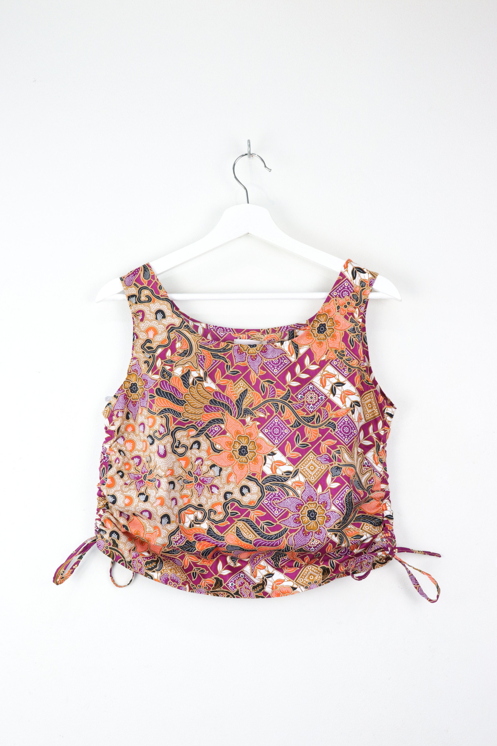 Side Ruched Drawstring Batik Top - Berry Picking ( S - M )