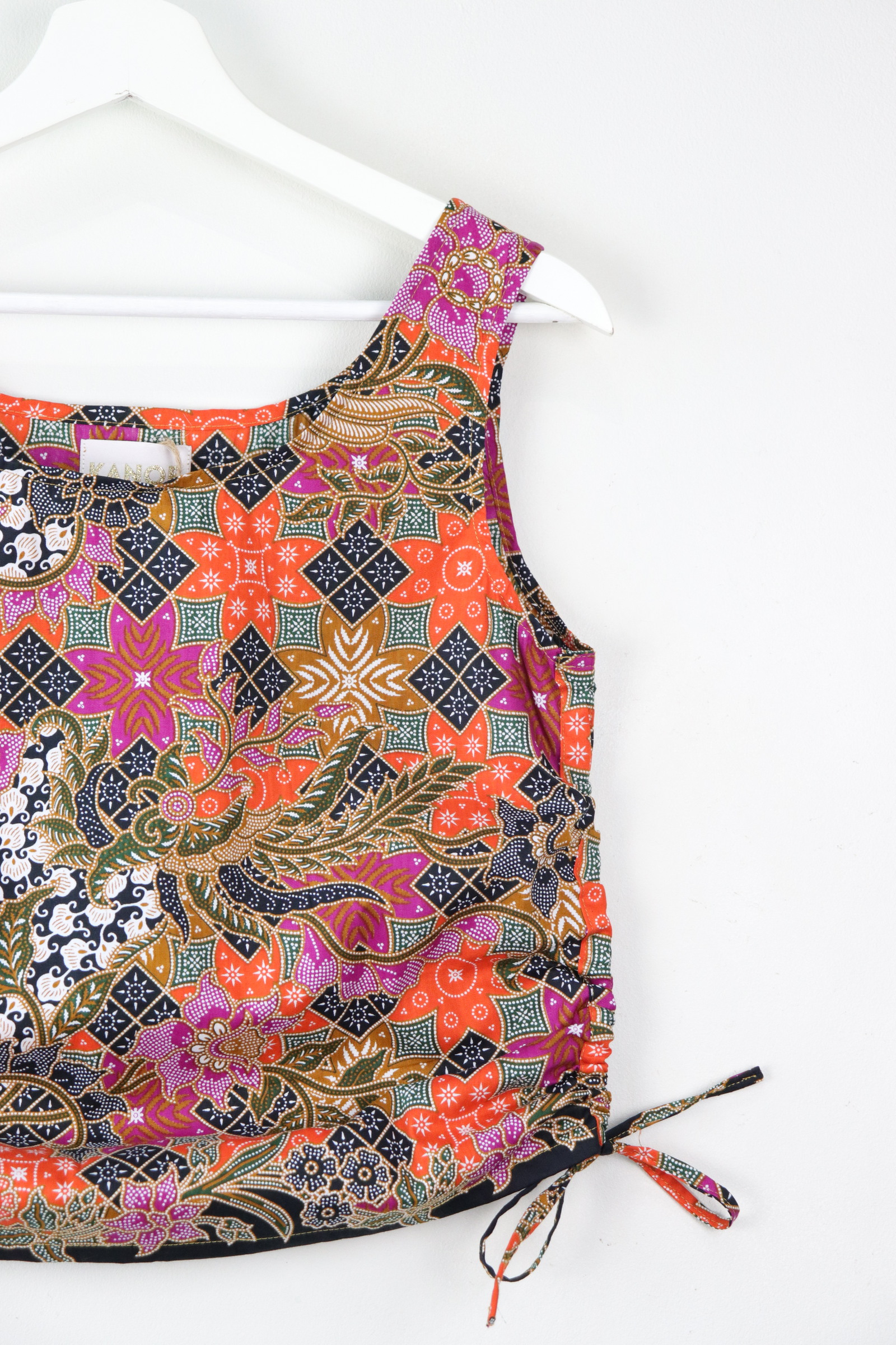 Side Ruched Drawstring Batik Top - Beach Bonfire ( S - M )