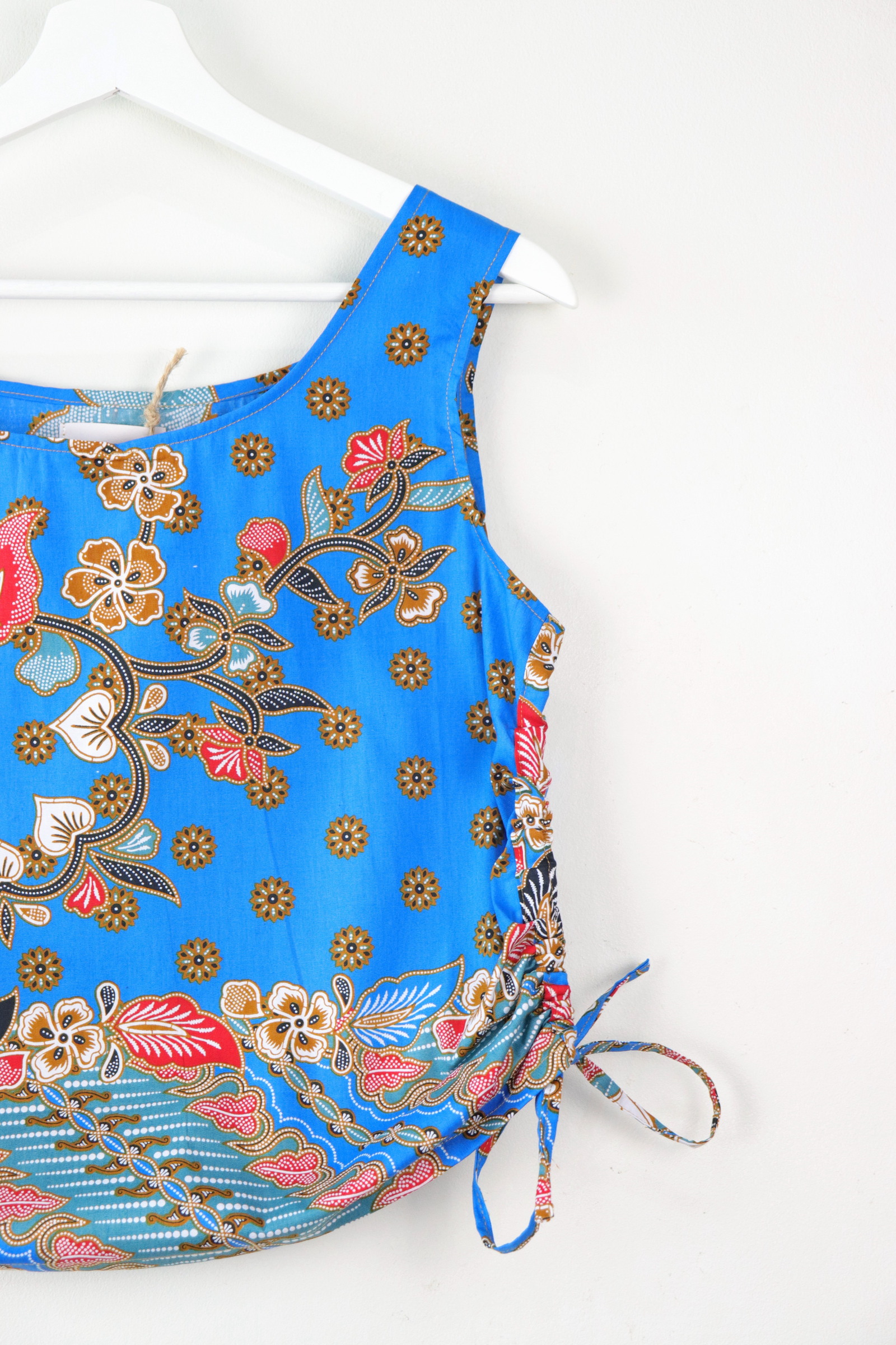 Side Ruched Drawstring Batik Top - Summer Rain ( S - M )