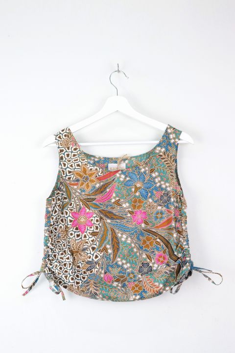 S-M-side-ruched-drawsting-batik-top10