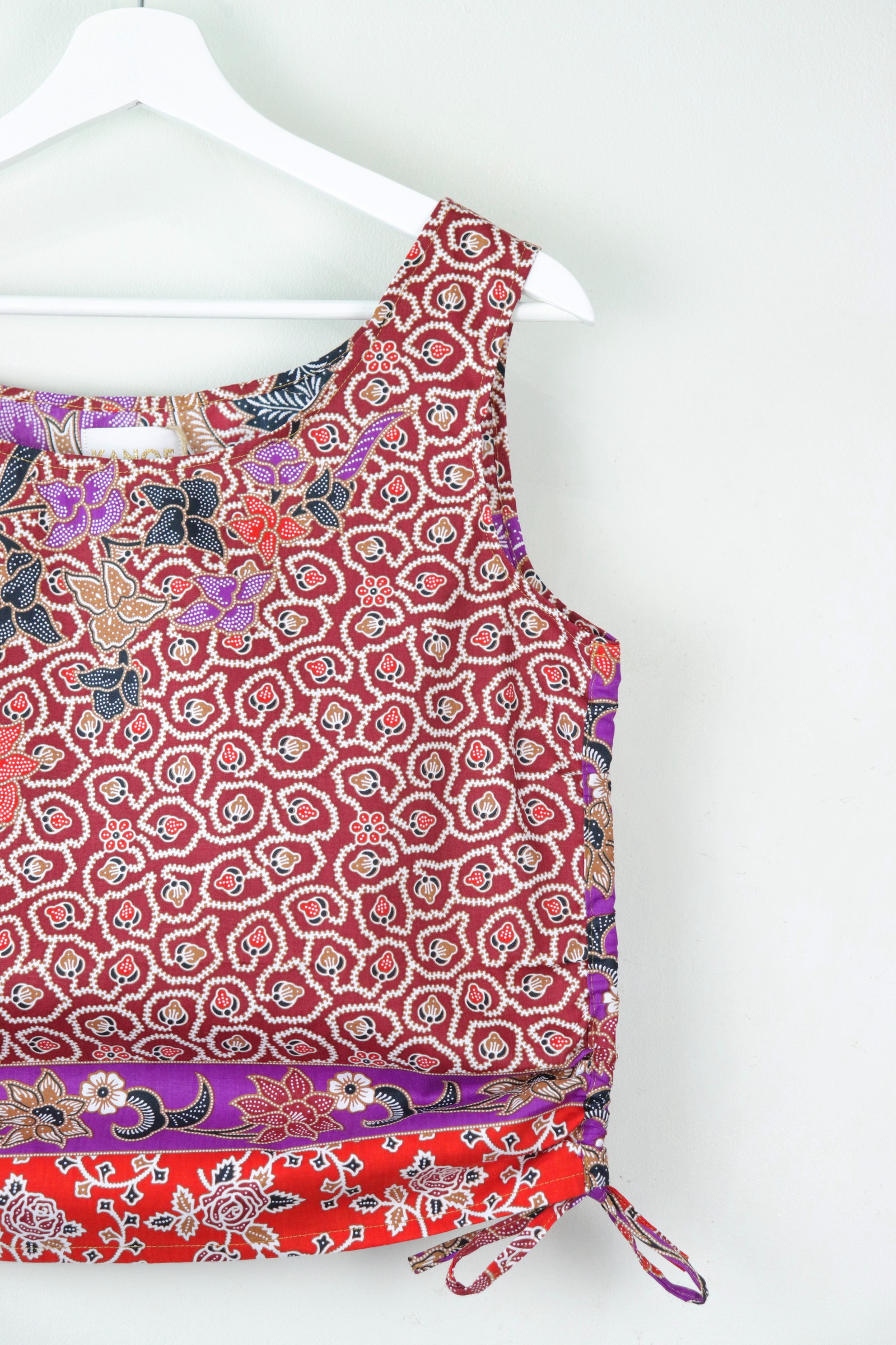 Side Ruched Drawstring Batik Top - Iced Berry Tea ( S - M )