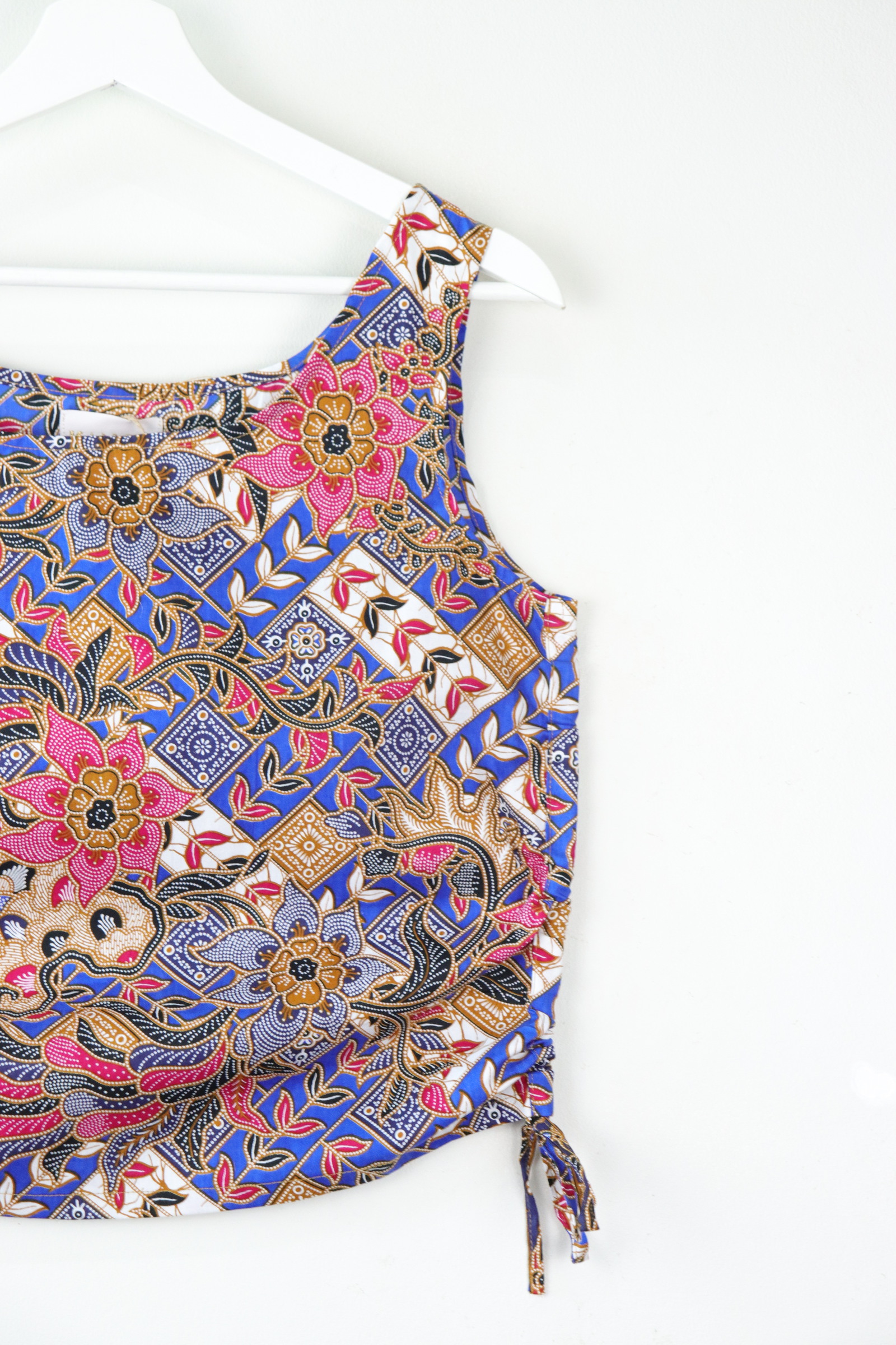 Side Ruched Drawstring Batik Top - Pool Tiles ( S - M )