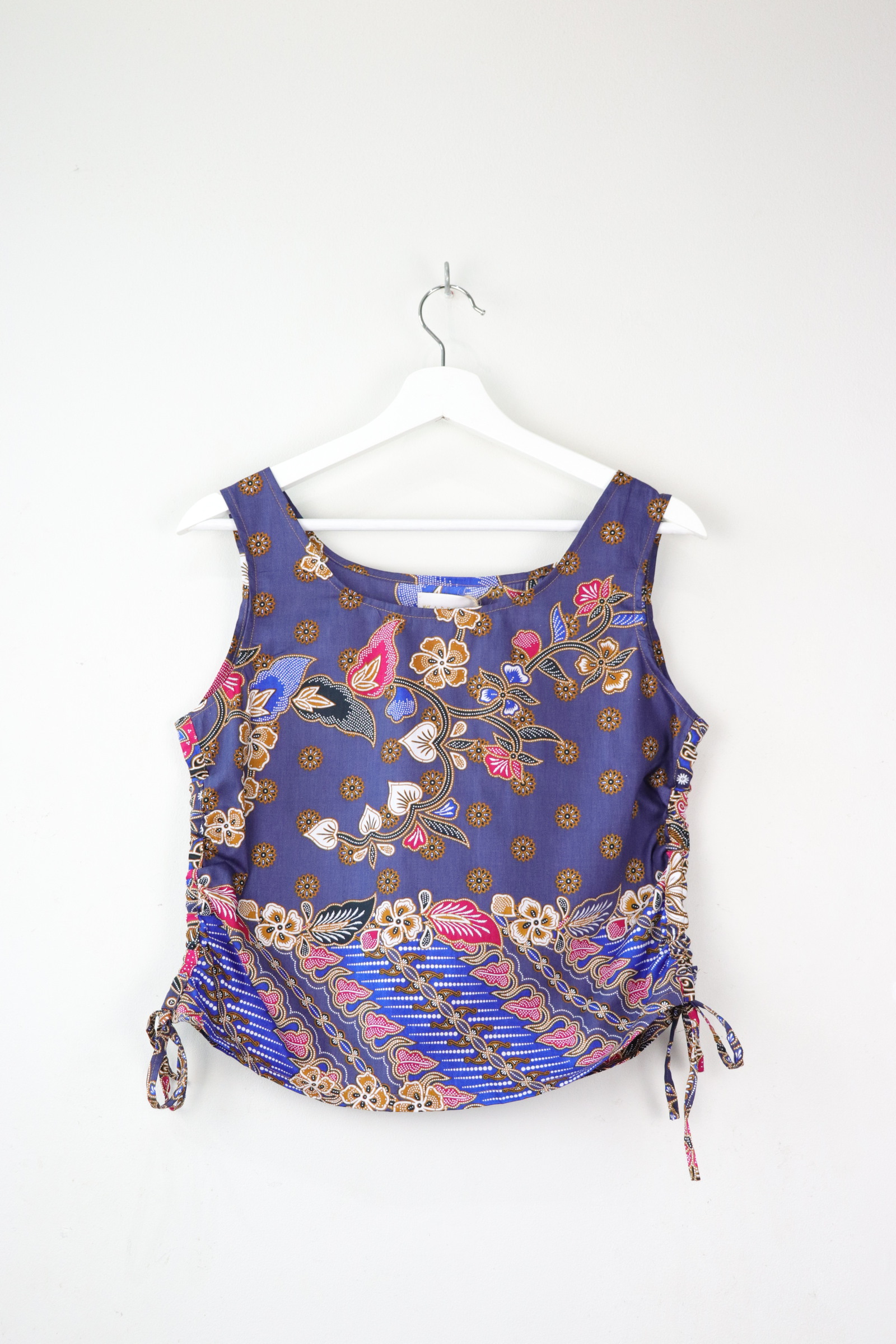 Side Ruched Drawstring Batik Top - Cliffside Picnic ( S - M )