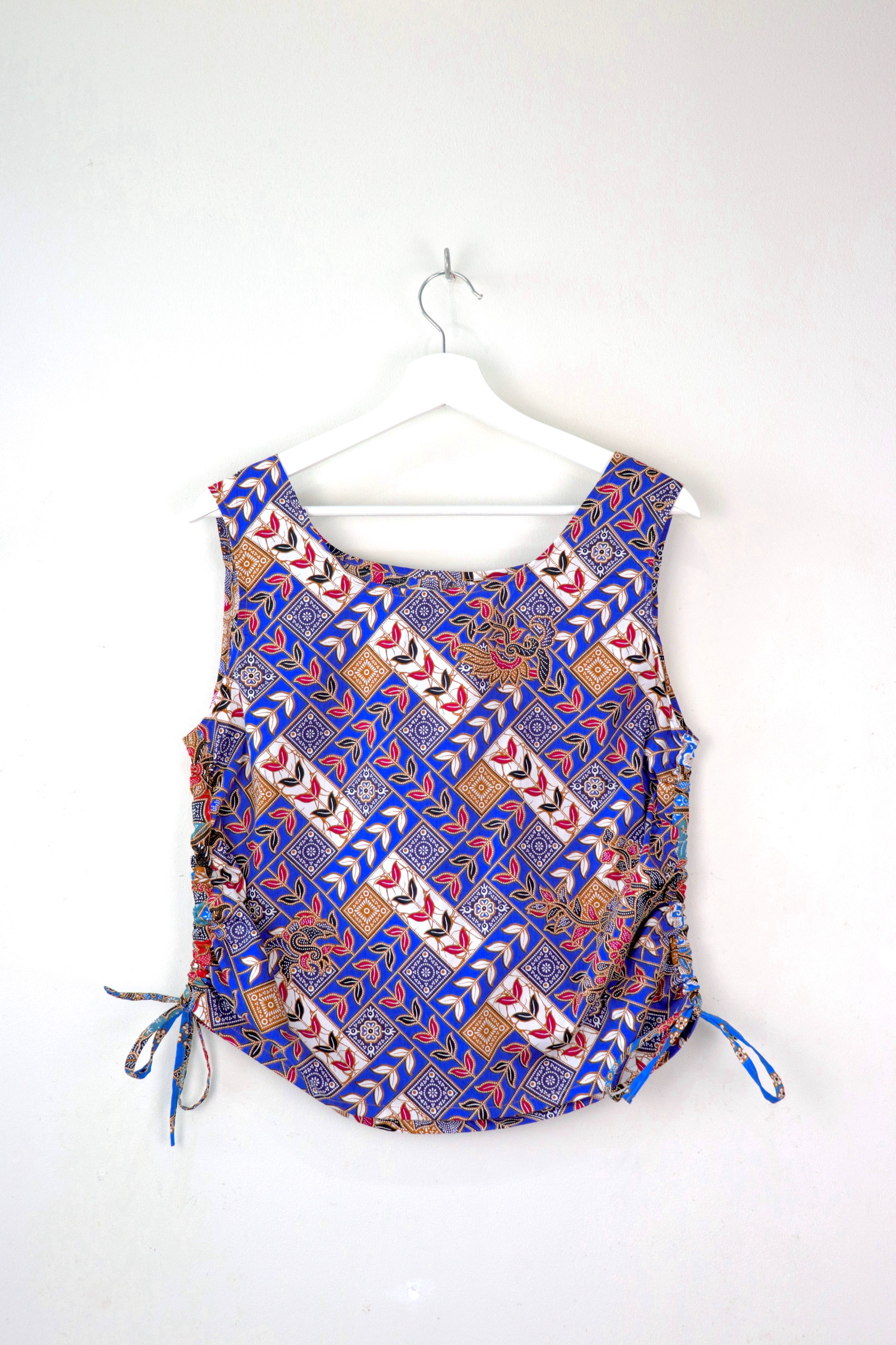 Side Ruched Drawstring Batik Top - Deep Diving ( M - L  )