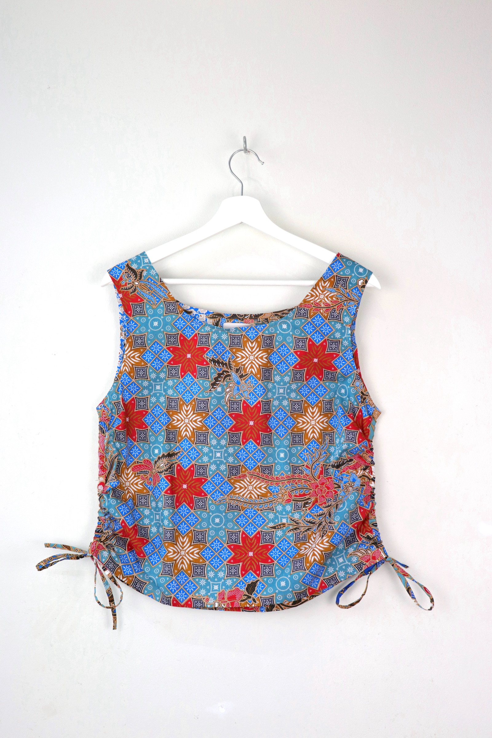 Side Ruched Drawstring Batik Top - Tide Pools ( M - L  )