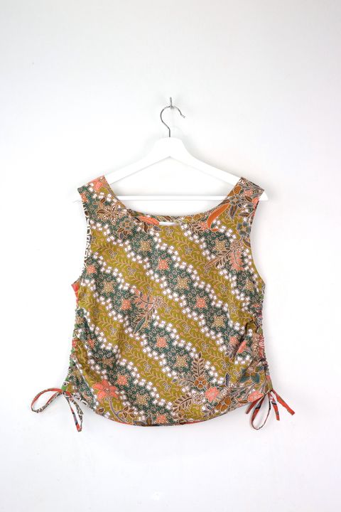 M-L-side-ruched-drawsting-batik-top39