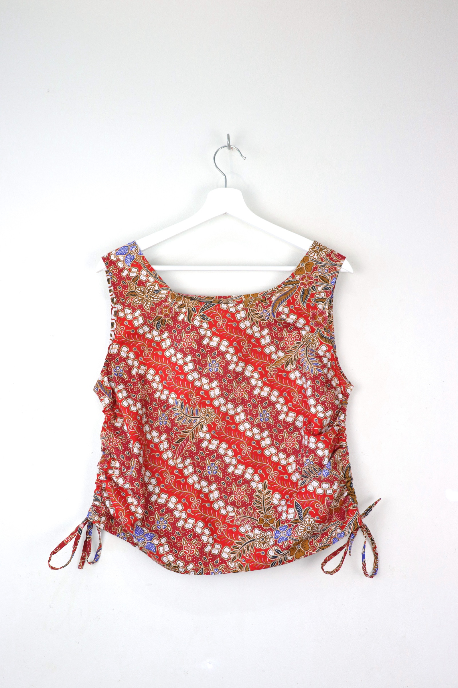 Side Ruched Drawstring Batik Top - Lobster Red ( M - L  )