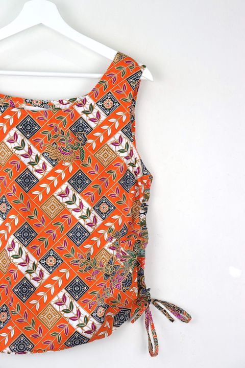 M-L-side-ruched-drawsting-batik-top55