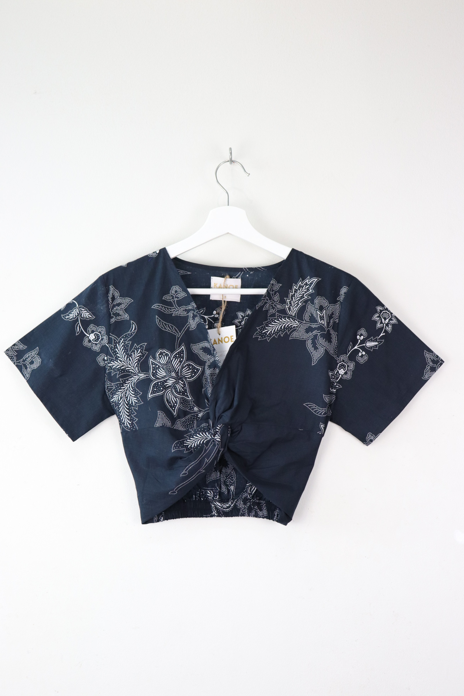 Twisted Front Batik Top - Midnight Blooms ( S )
