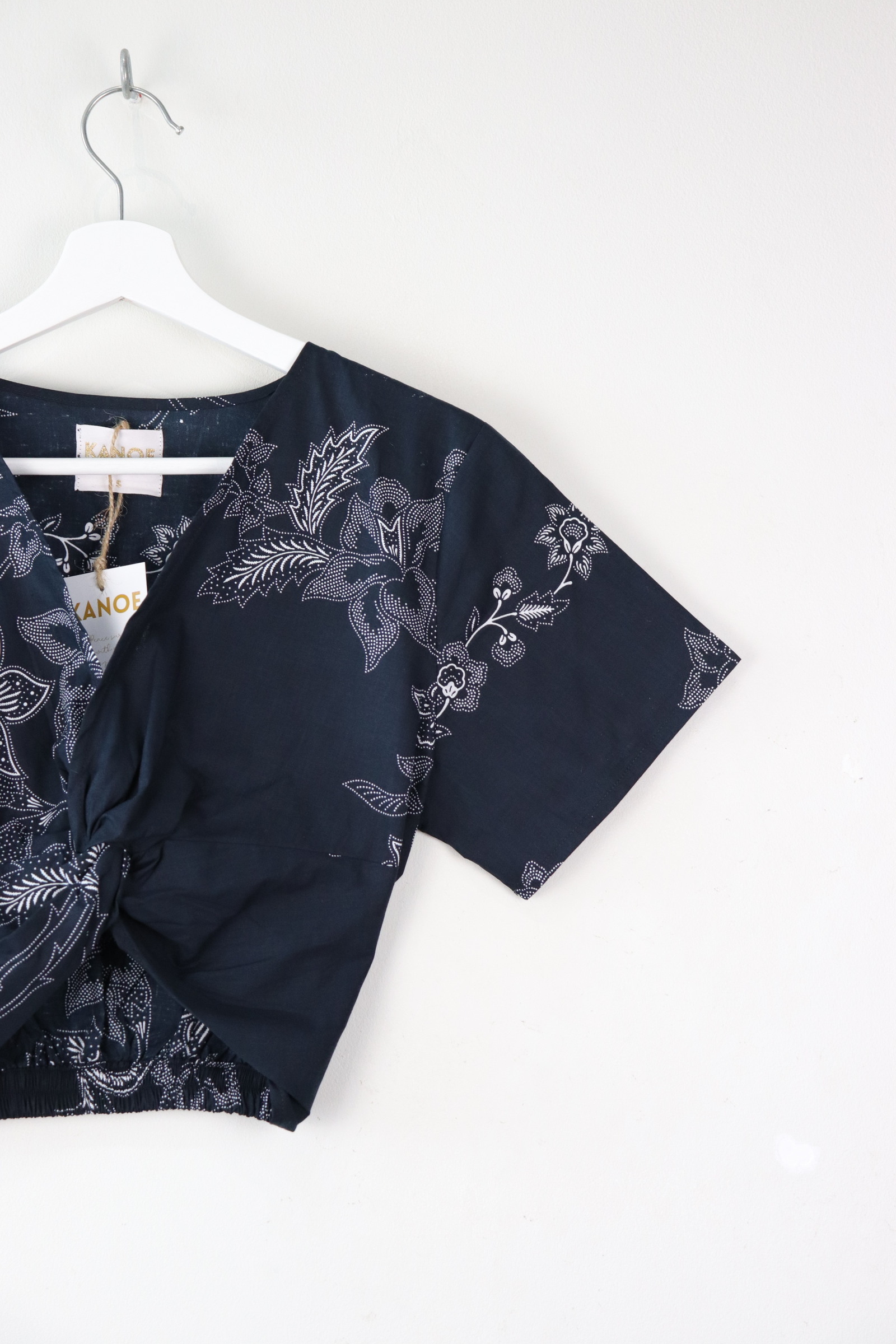 Twisted Front Batik Top - Midnight Blooms ( S )