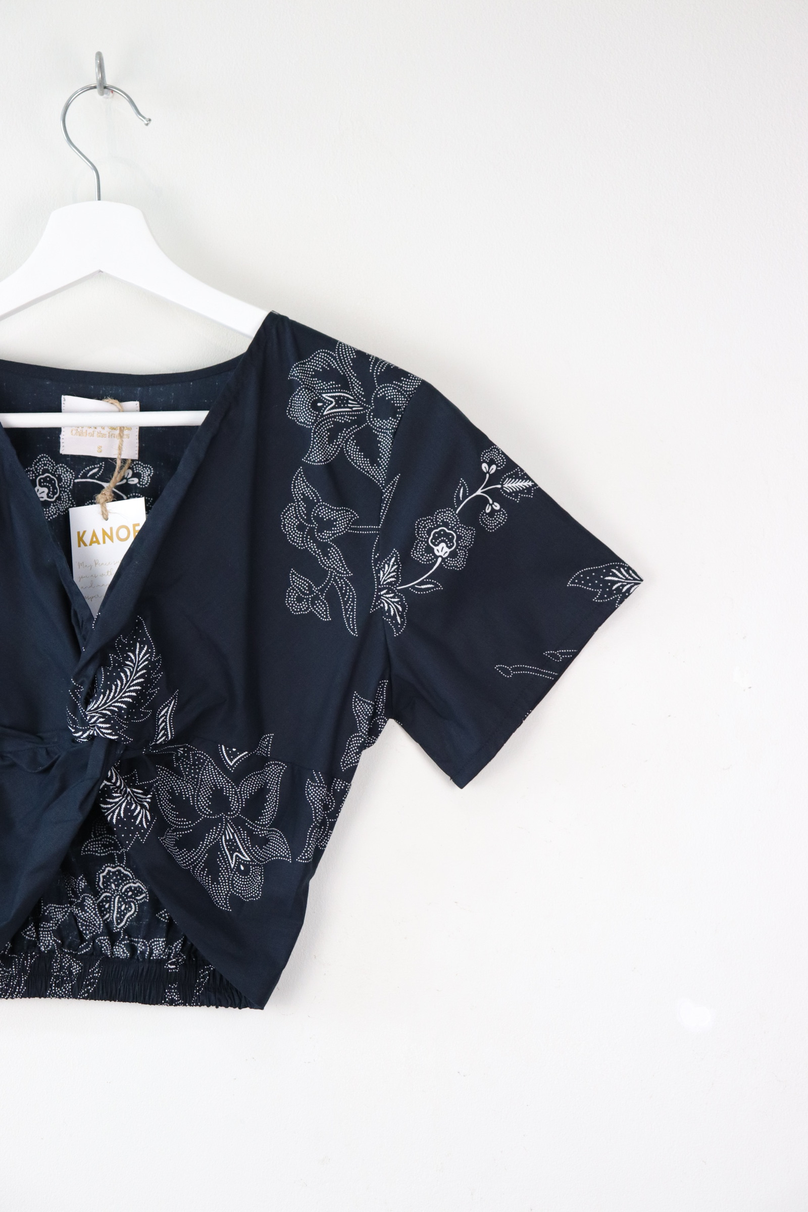 Twisted Front Batik Top - Twelve O'Clock ( S )