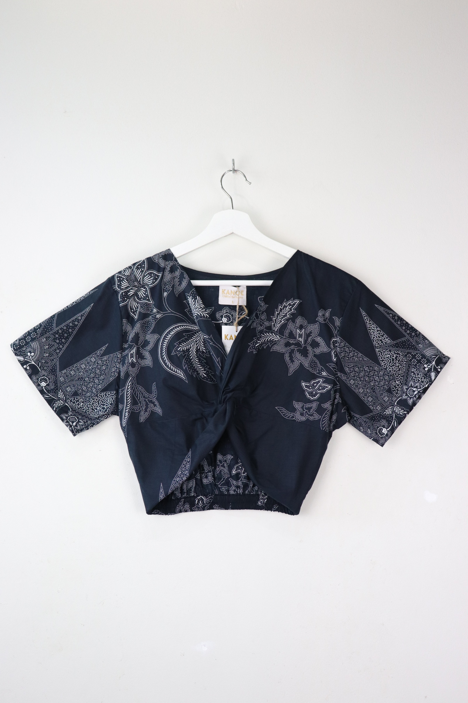 Twisted Front Batik Top - Twelfth Hour ( L )