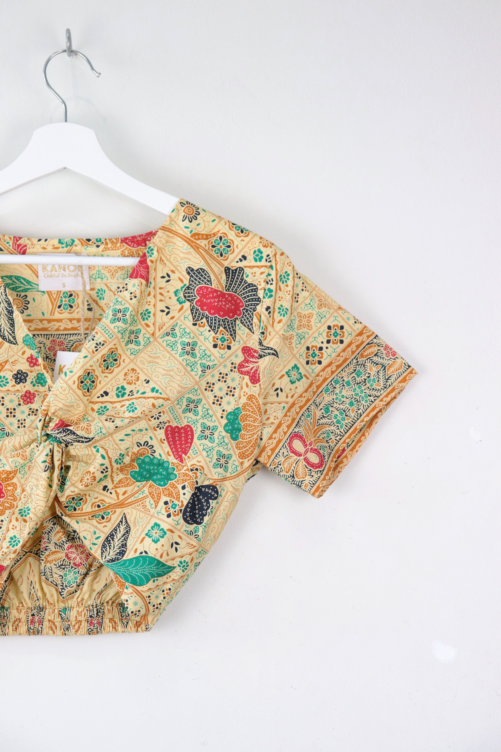 Twisted Front Batik Top - Desert Jungle