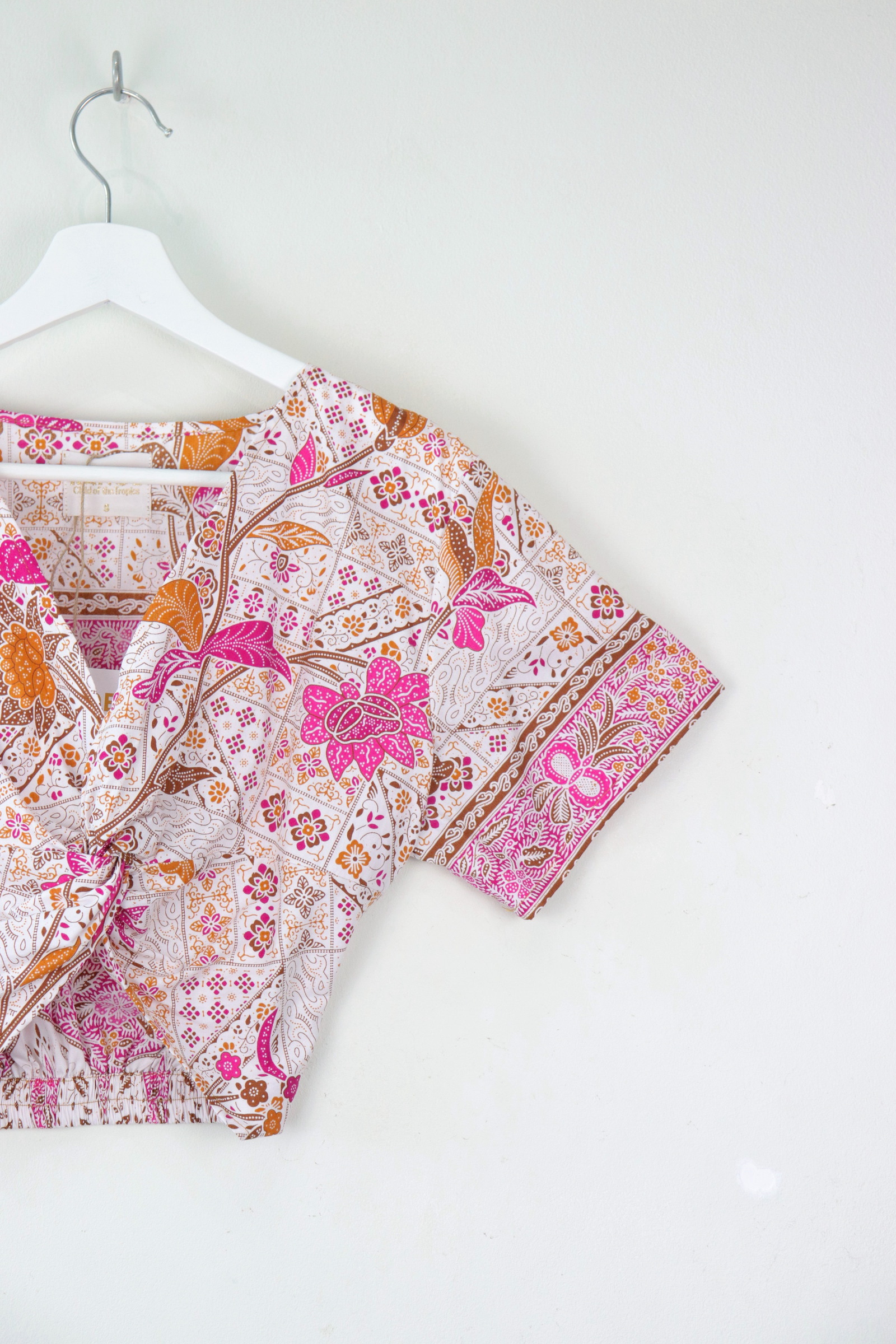 Twisted Front Batik Top - Pink Oasis