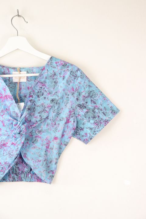 twisted-front-batik-top71